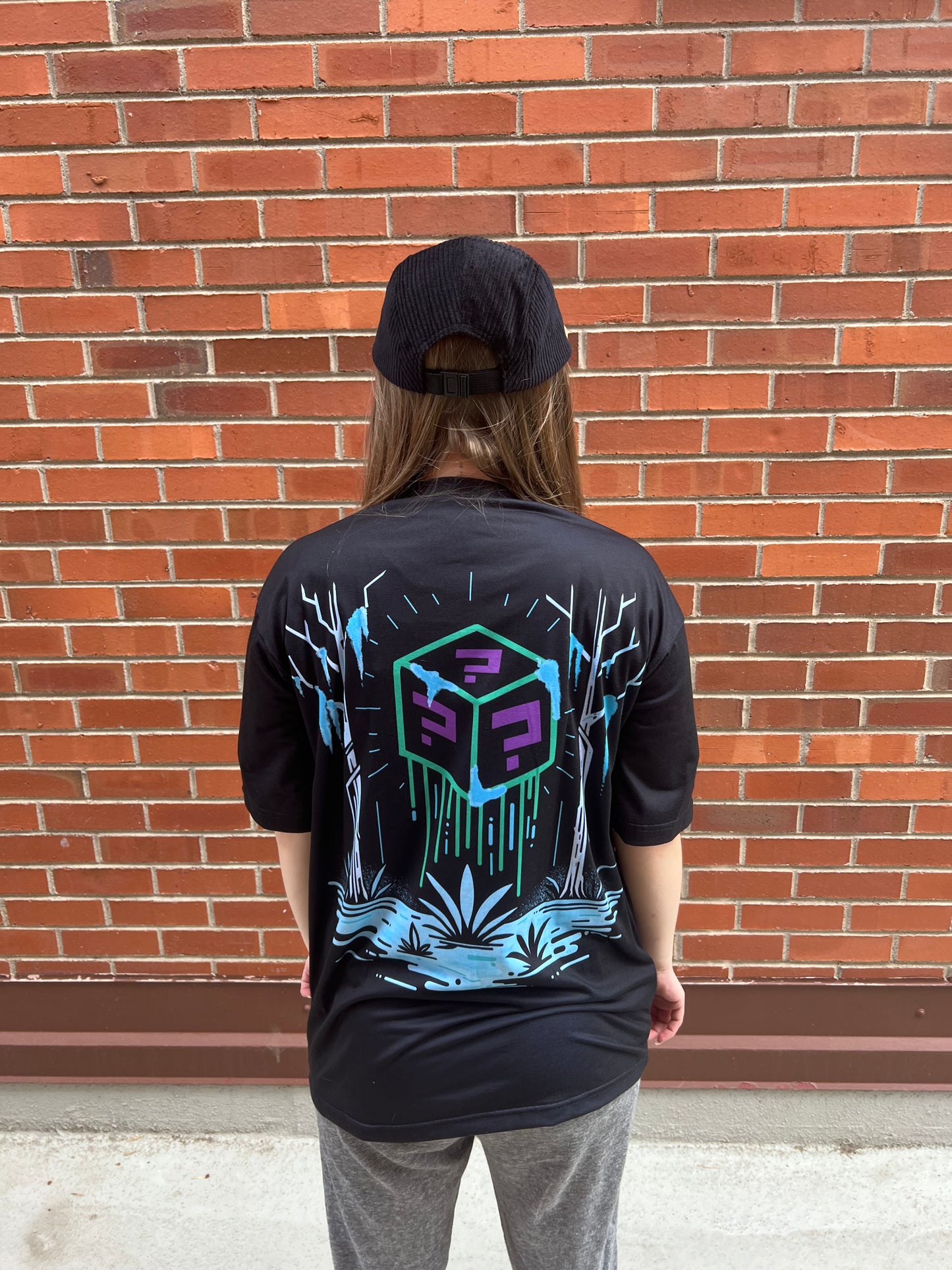 Swamp & Friends T-shirt V2