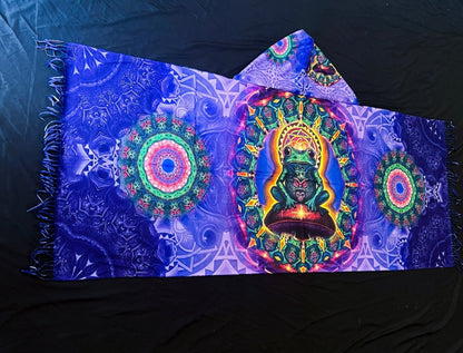 5MEO Guardians Hooded Pashmina